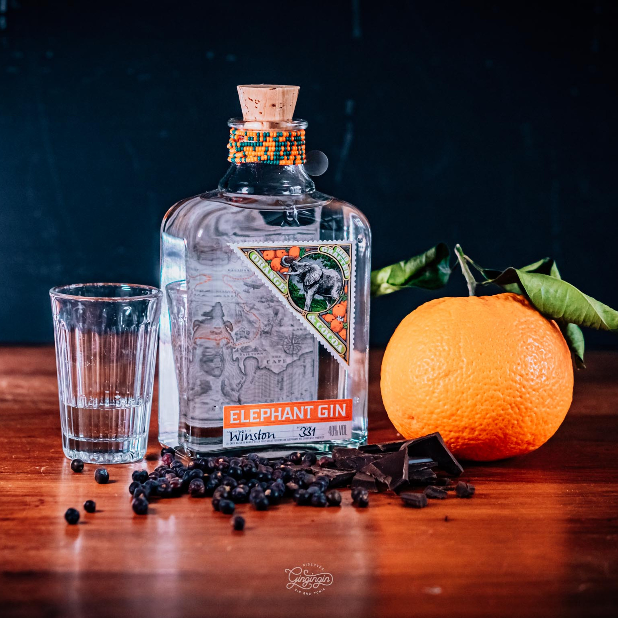 Elephant Gin Orange and Cocoa mit Orange und Kakao / Schokolade